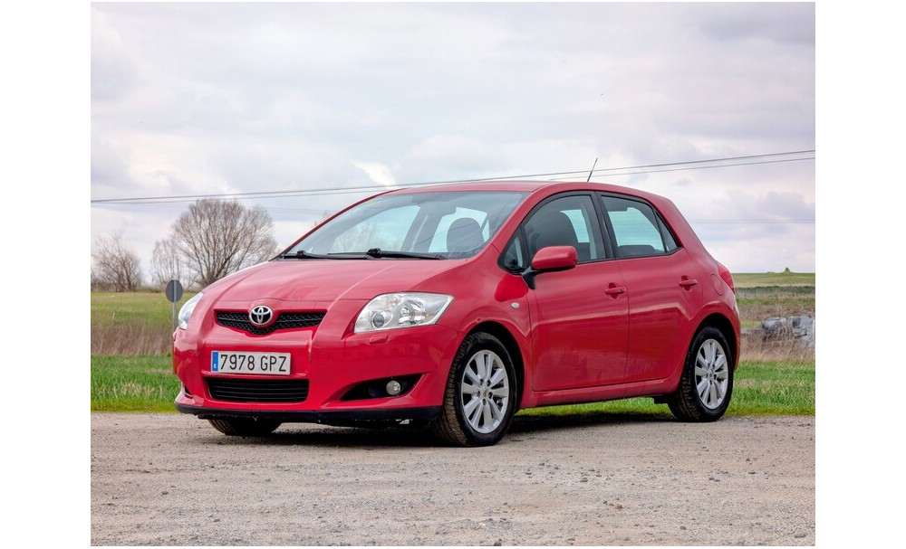 Toyota Auris 2.0 D4D Sol