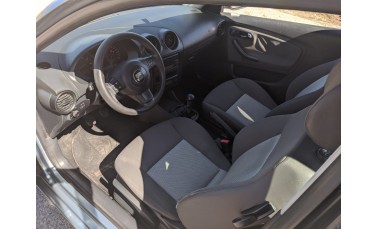 Seat Ibiza 1.4 Sport 75 cv