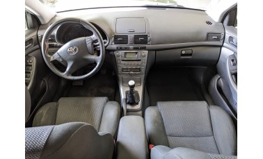 TOYOTA AVENSIS 2.0 ADVANCE