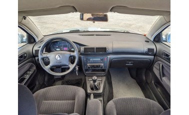 VOLKSWAGEN PASSAT 1.9TDi