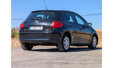 Toyota Auris 1.4 D4D