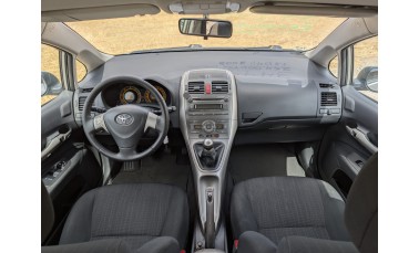 Toyota Auris 1.4 D4D