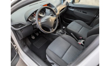 PEUGEOT 207 1.4HDi
